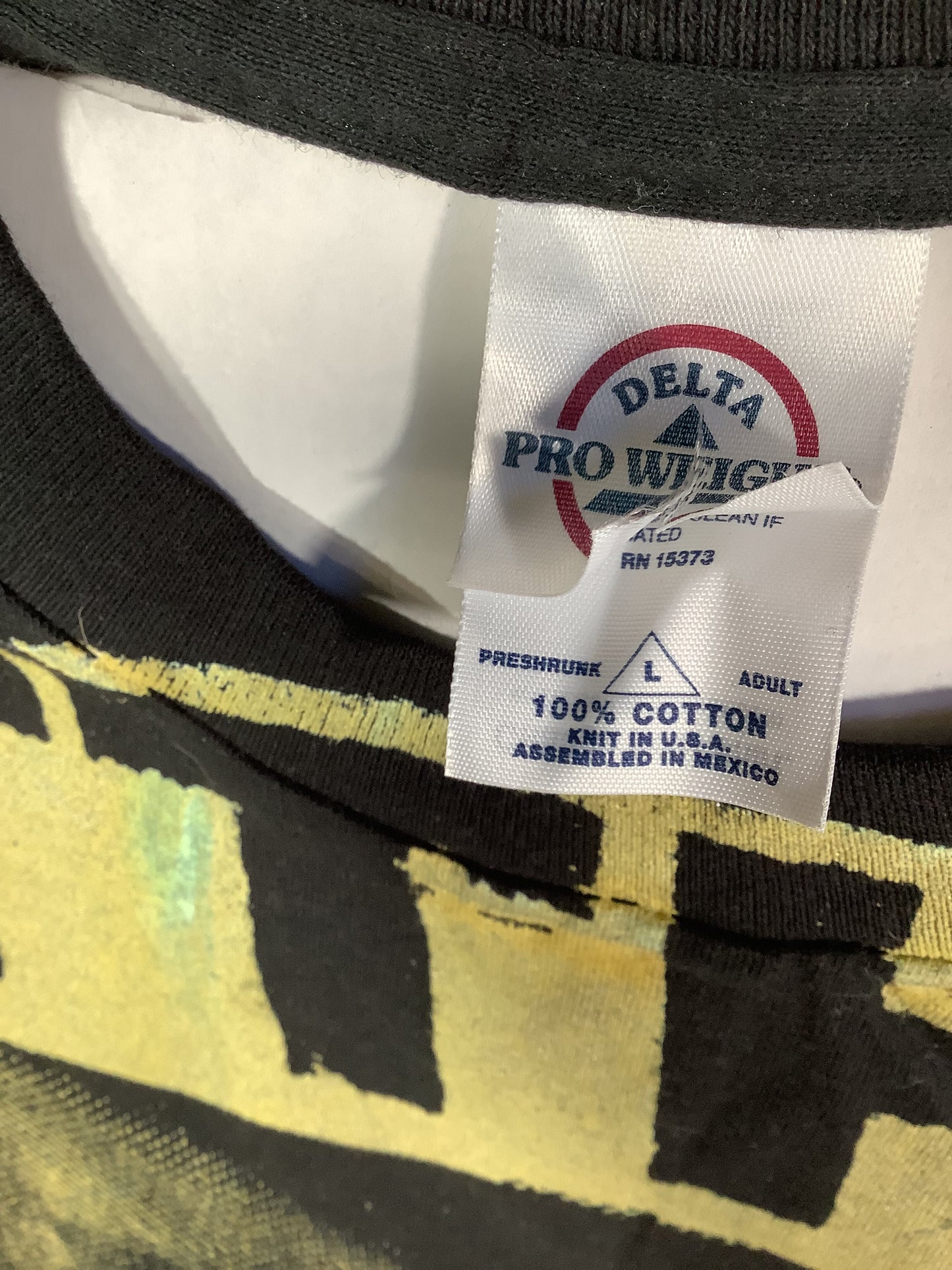 Don Rock - Utthole Surfers V17 T-Shirt Size L